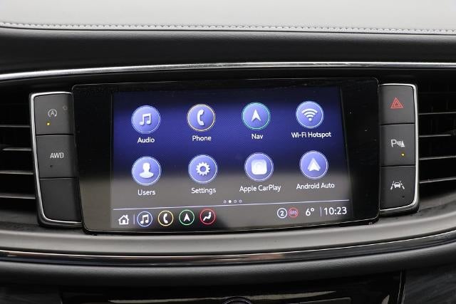 2022 Buick Enclave Essence