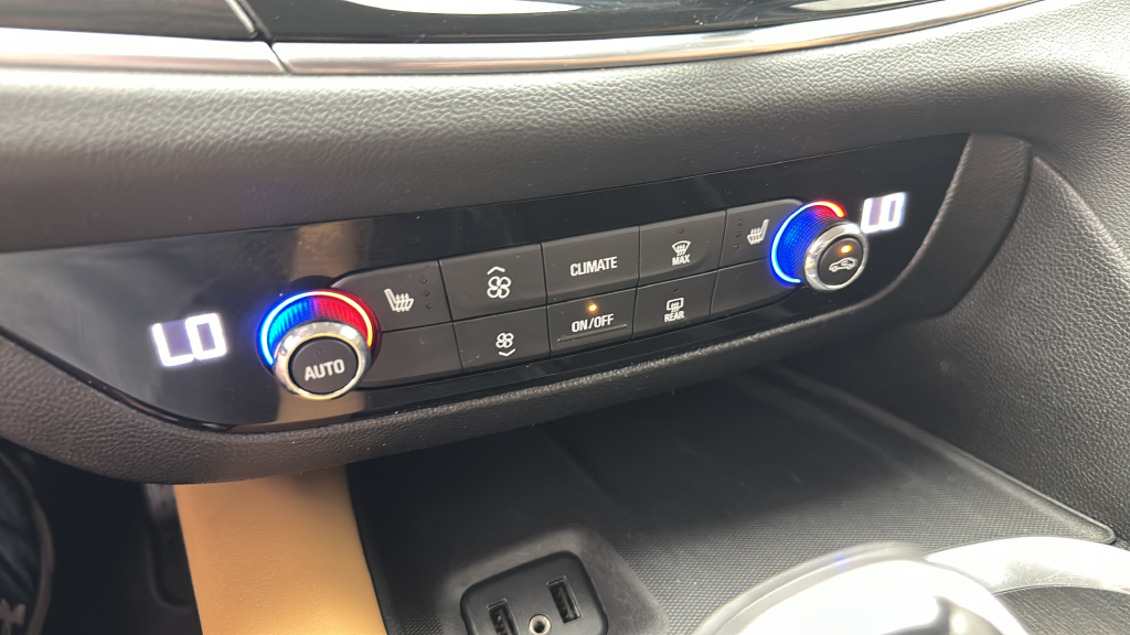 2019 Buick Enclave Essence