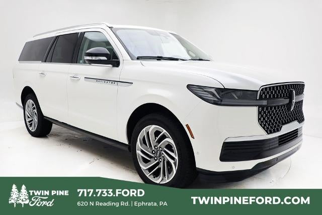 2025 Lincoln Navigator L Reserve