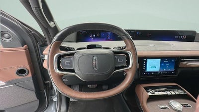 2025 Lincoln Navigator L Reserve