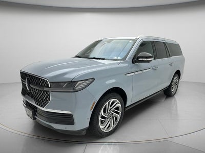 2025 Lincoln Navigator L Reserve