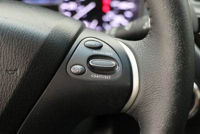 2016 Nissan Pathfinder SV