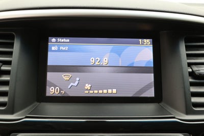 2016 Nissan Pathfinder SV