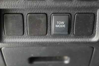 2016 Nissan Pathfinder SV