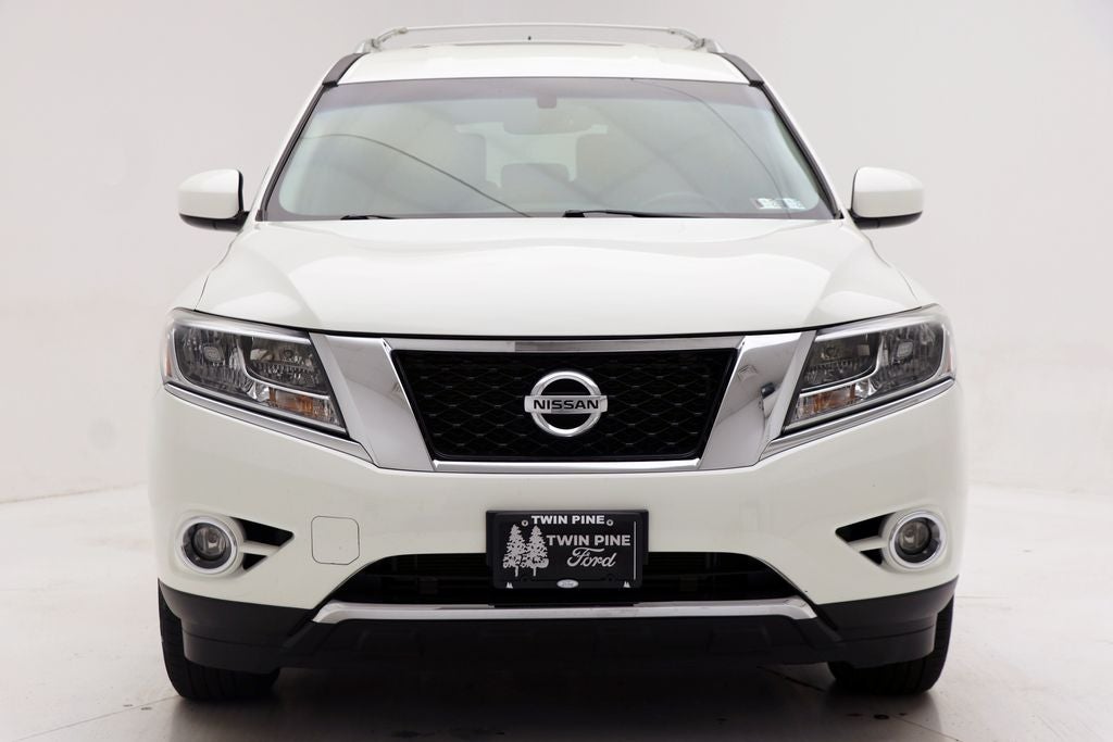 2016 Nissan Pathfinder SV