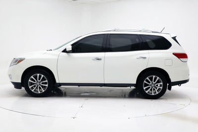 2016 Nissan Pathfinder SV