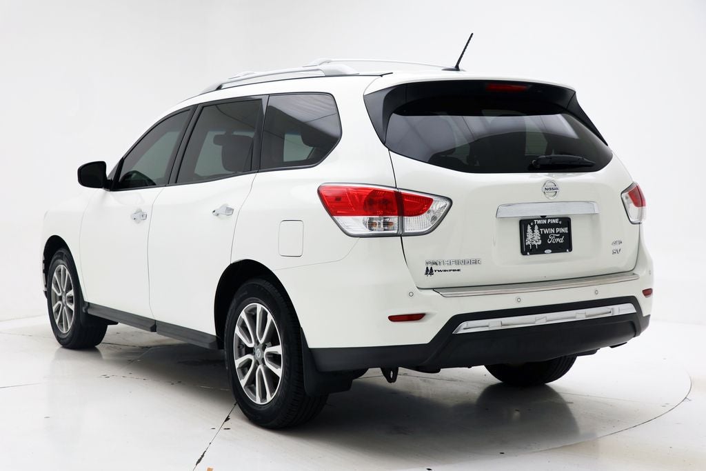 2016 Nissan Pathfinder SV