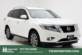 2016 Nissan Pathfinder SV