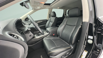 2017 INFINITI QX60 Base
