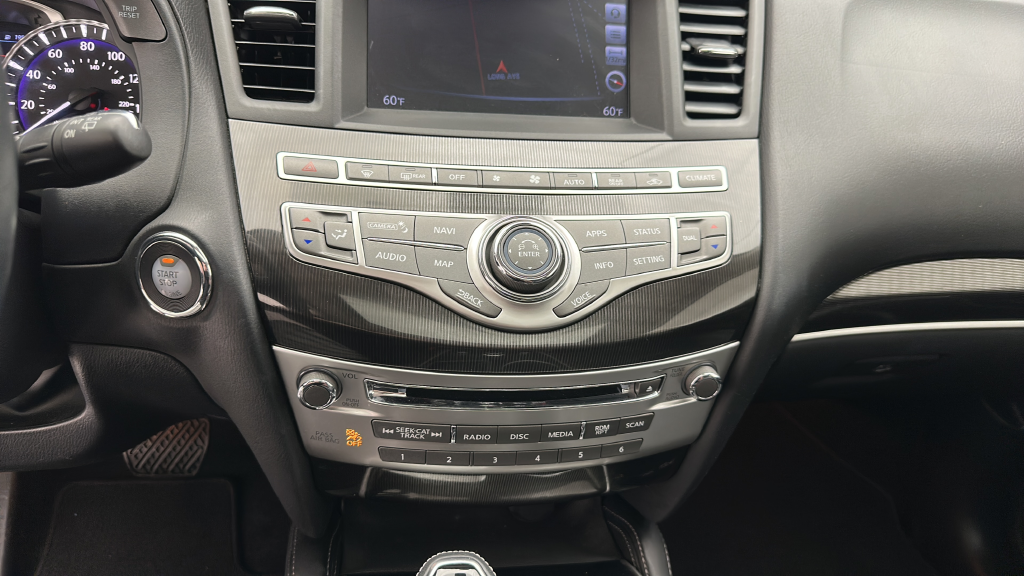 2017 INFINITI QX60 Base