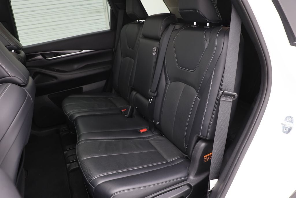 2023 INFINITI QX60 PURE