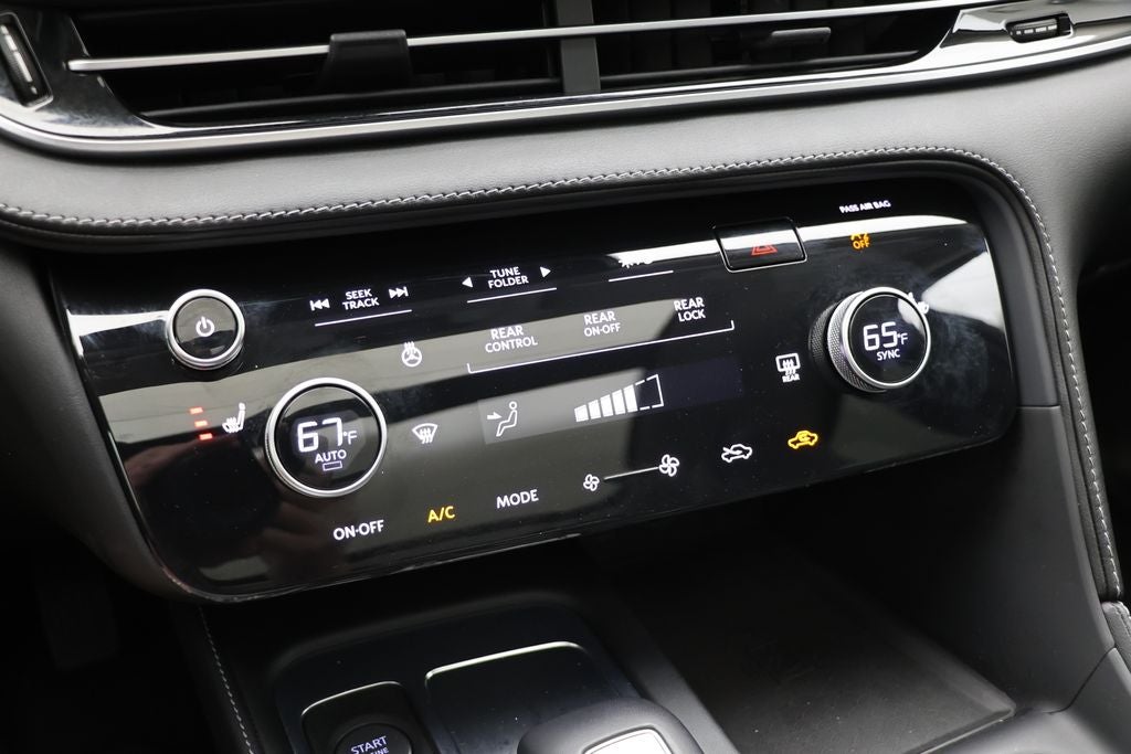 2023 INFINITI QX60 PURE