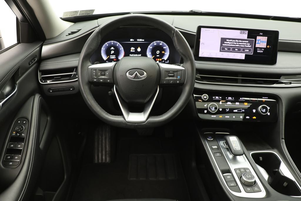 2023 INFINITI QX60 LUXE