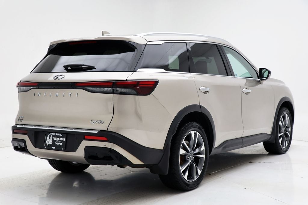 2023 INFINITI QX60 LUXE