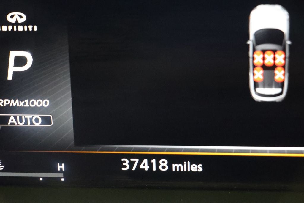 2023 INFINITI QX60 LUXE