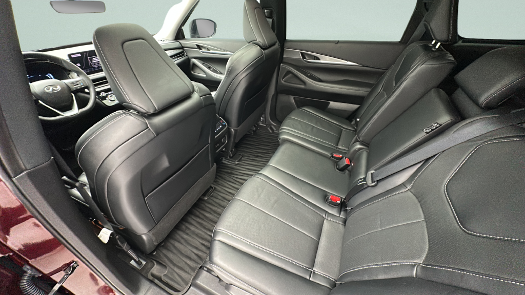 2024 INFINITI QX60 LUXE