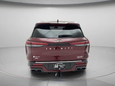 2024 INFINITI QX60 LUXE