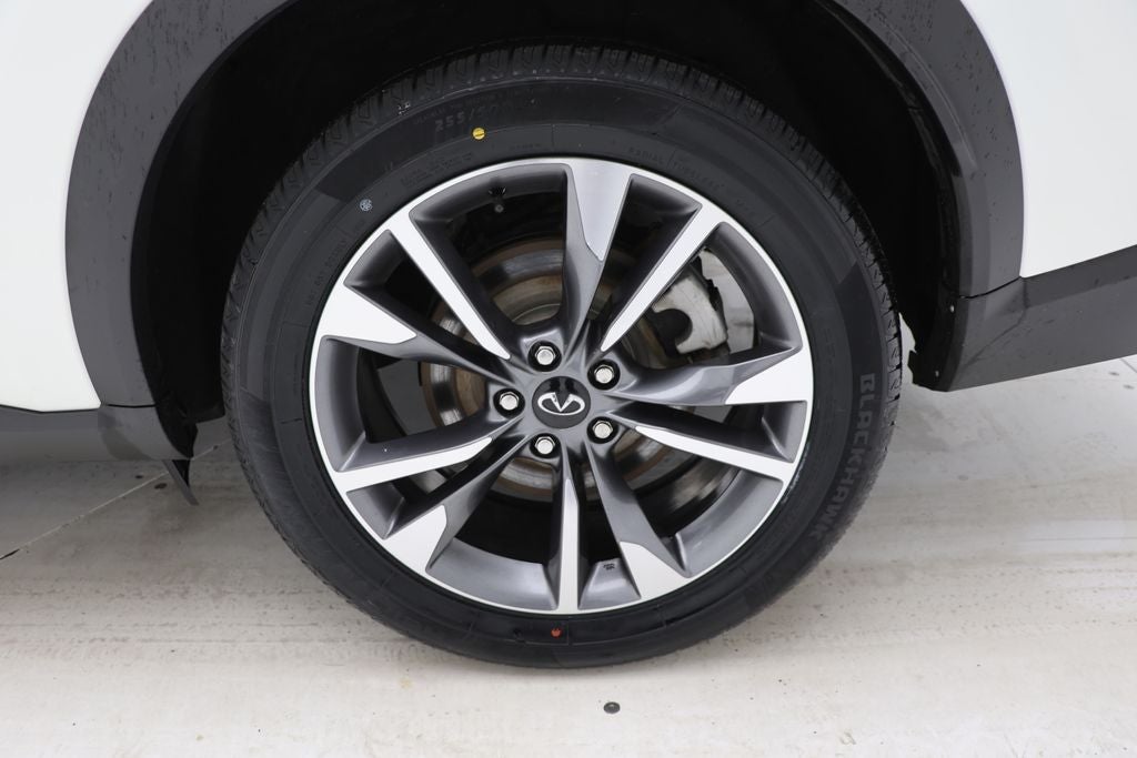 2024 INFINITI QX60 LUXE