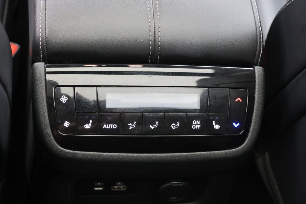 2024 INFINITI QX60 LUXE