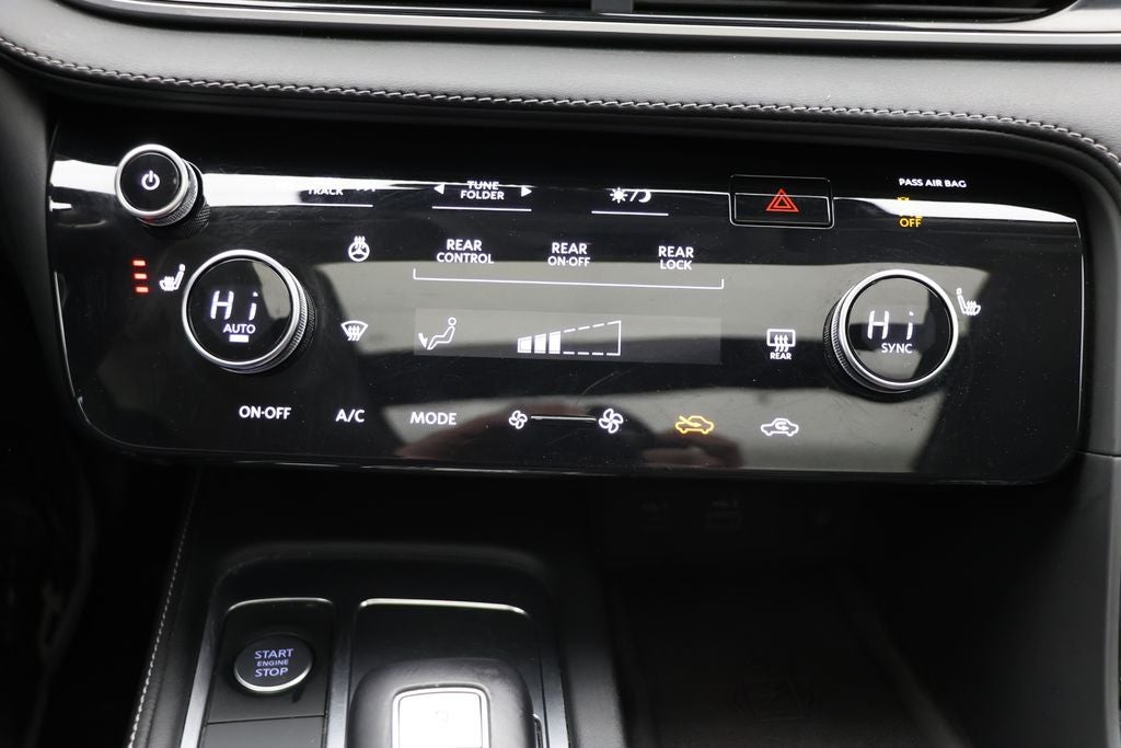 2024 INFINITI QX60 LUXE