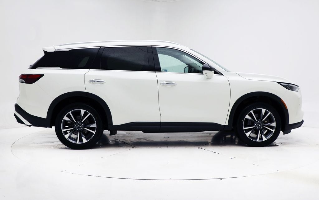2024 INFINITI QX60 LUXE