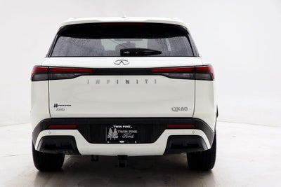 2024 INFINITI QX60 LUXE
