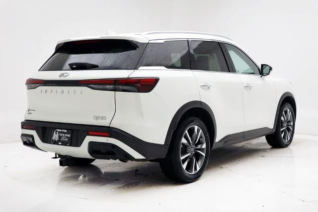 2024 INFINITI QX60 LUXE