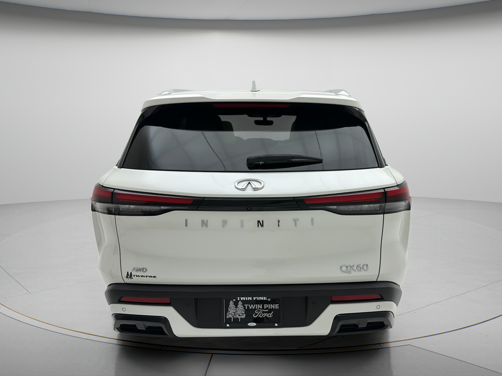 2024 INFINITI QX60 LUXE