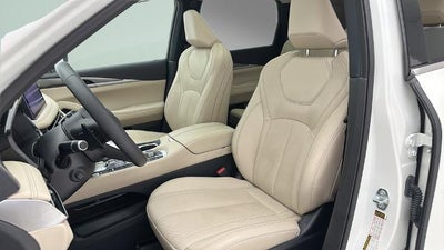 2024 INFINITI QX60 LUXE