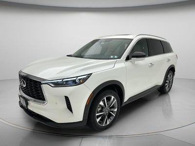 2024 INFINITI QX60 LUXE