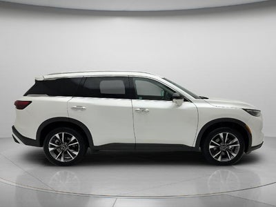 2024 INFINITI QX60 LUXE