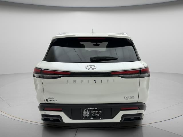 2024 INFINITI QX60 LUXE