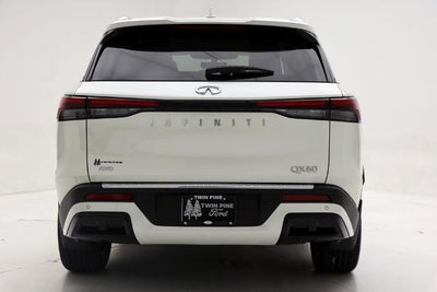 2023 INFINITI QX60 LUXE