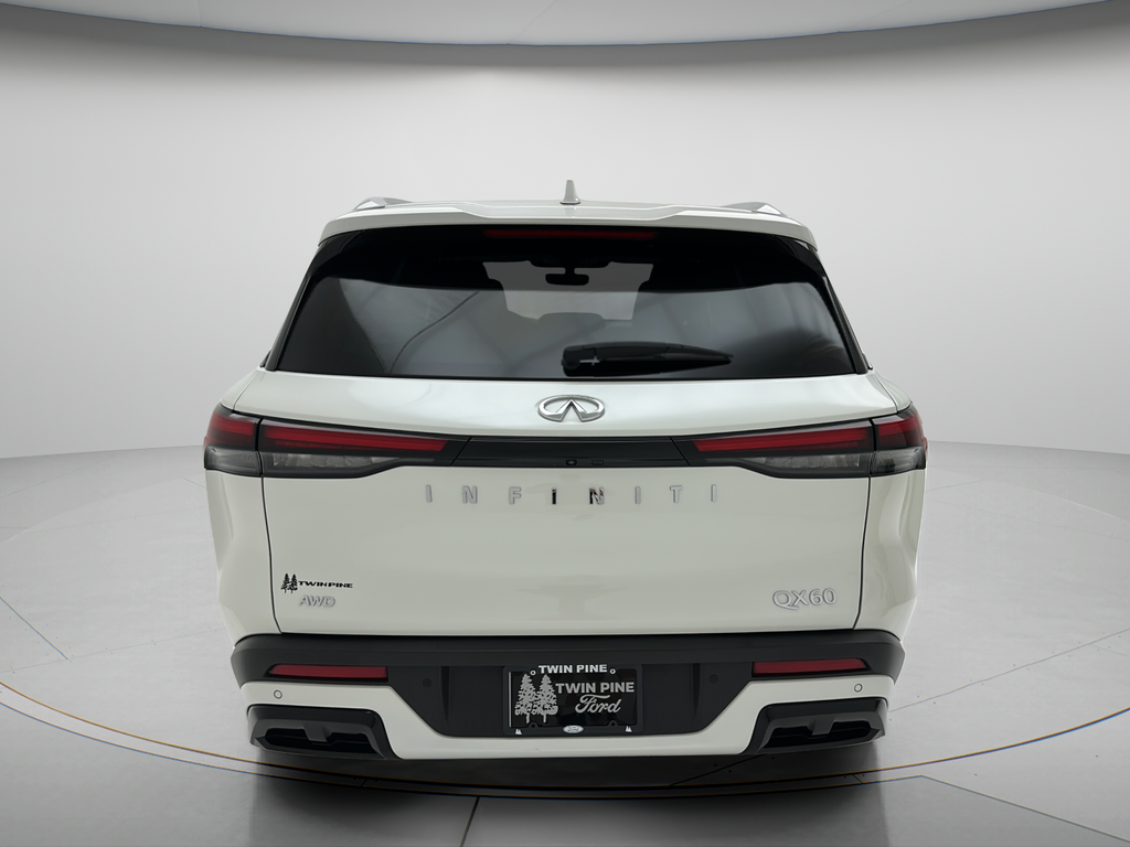 2024 INFINITI QX60 LUXE