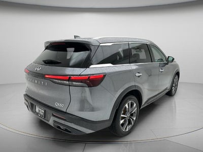 2024 INFINITI QX60 LUXE