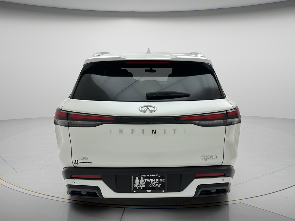 2024 INFINITI QX60 LUXE