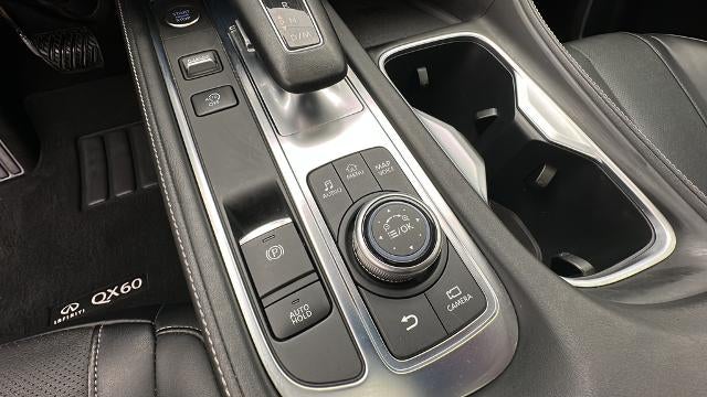 2024 INFINITI QX60 LUXE