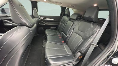 2023 INFINITI QX60 LUXE