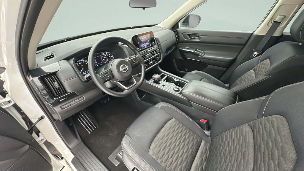 2024 Nissan Pathfinder S
