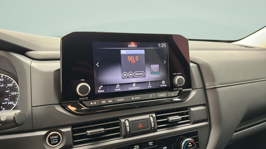2024 Nissan Pathfinder S