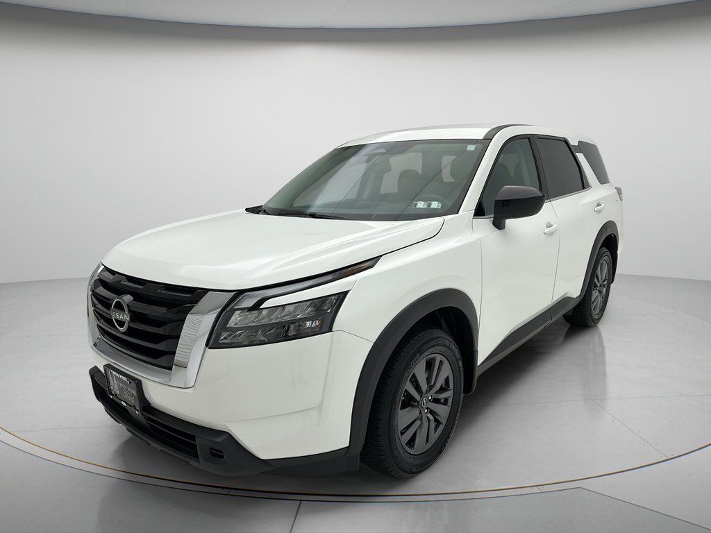 2024 Nissan Pathfinder S