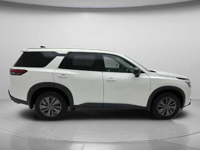 2024 Nissan Pathfinder S