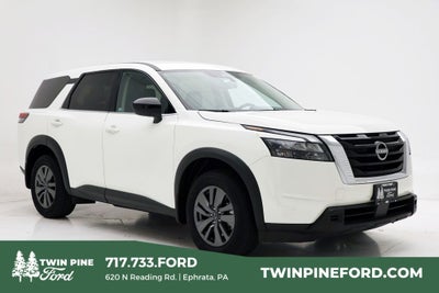 2024 Nissan Pathfinder S