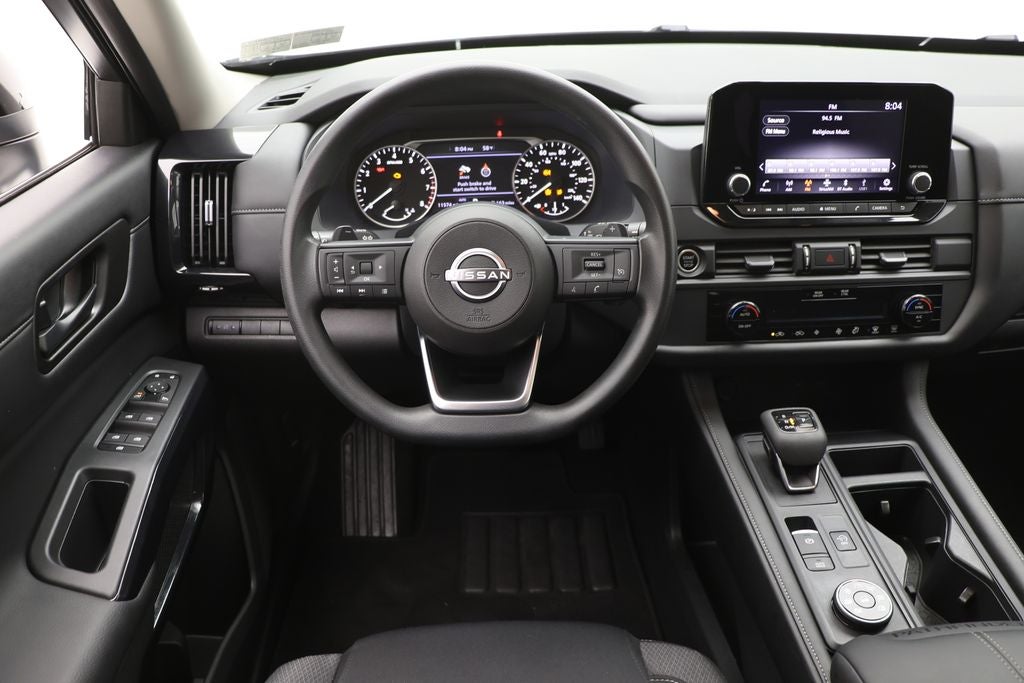 2024 Nissan Pathfinder S