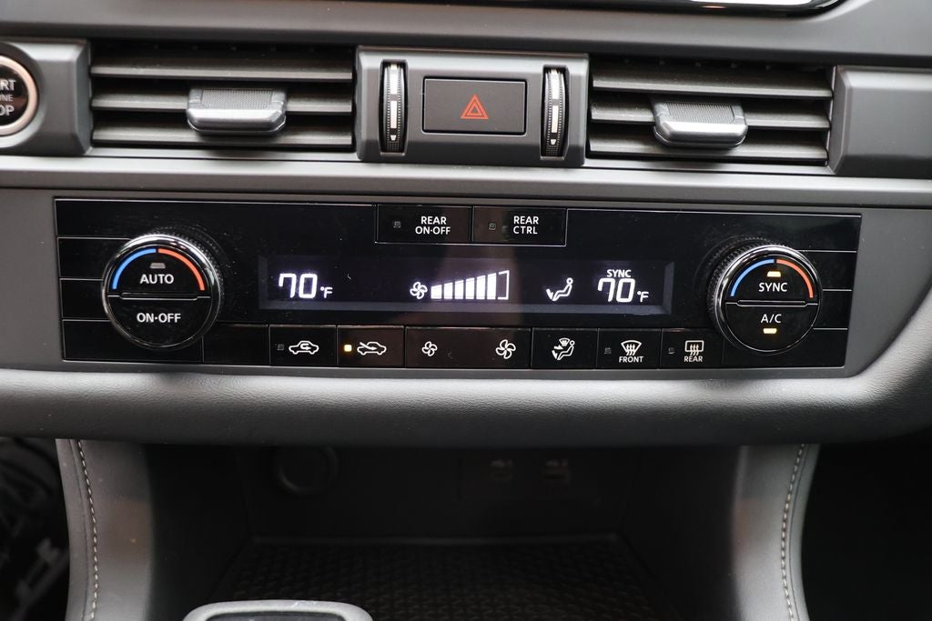 2024 Nissan Pathfinder S