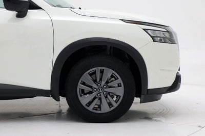 2024 Nissan Pathfinder S