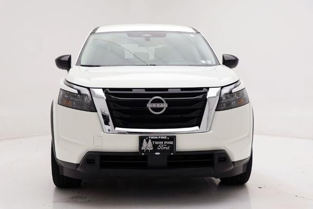 2024 Nissan Pathfinder S