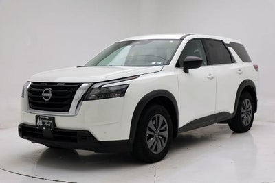 2024 Nissan Pathfinder S