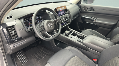 2024 Nissan Pathfinder S