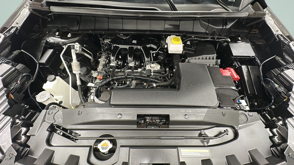 2024 Nissan Pathfinder S